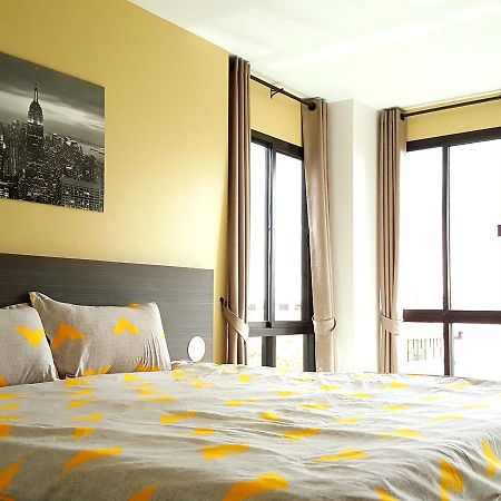 The All 24 Luxury Residence Bangkok Extérieur photo