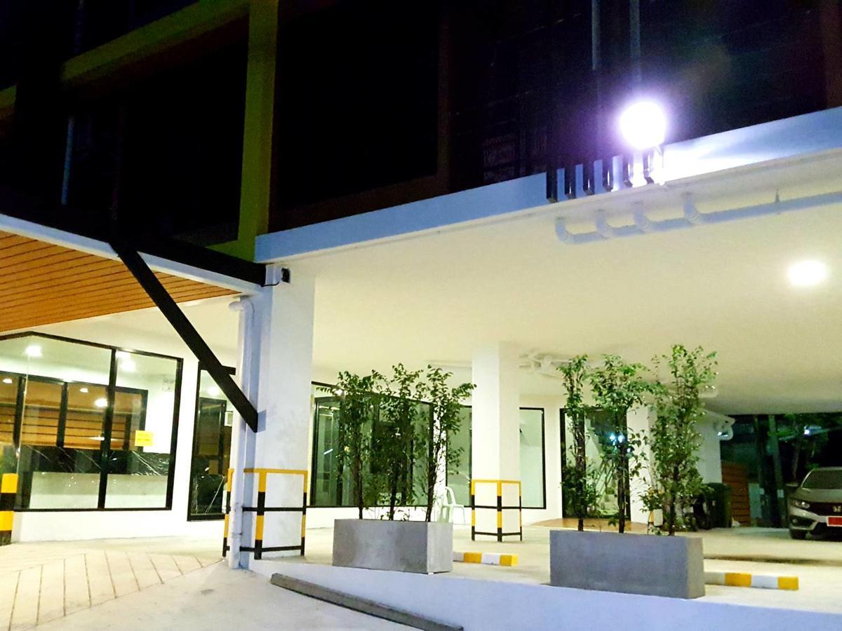 The All 24 Luxury Residence Bangkok Extérieur photo